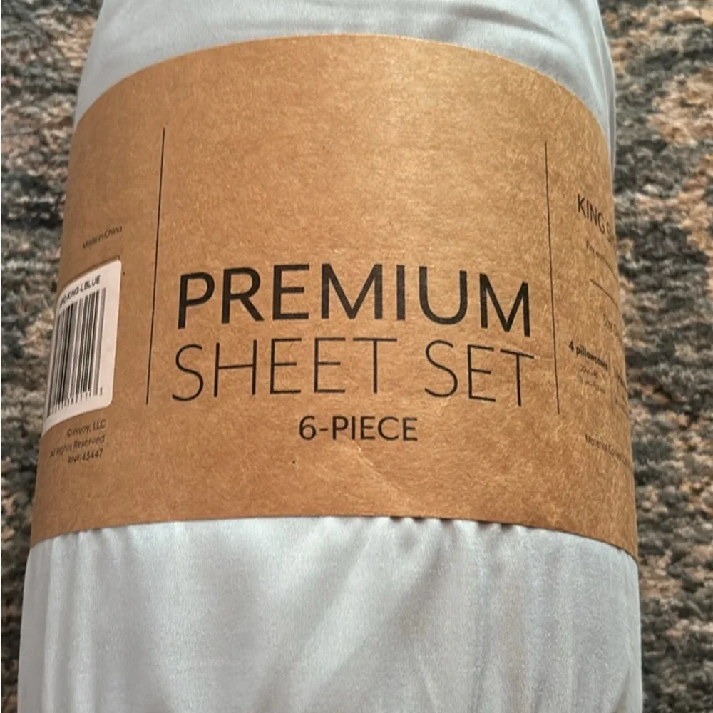 Brand New King Sheet -Set Home Collection Luxury Soft Sheets